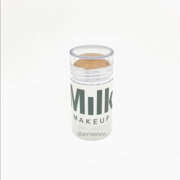 Milk Makeup Highlighter in Lit - Picture 2 of 4